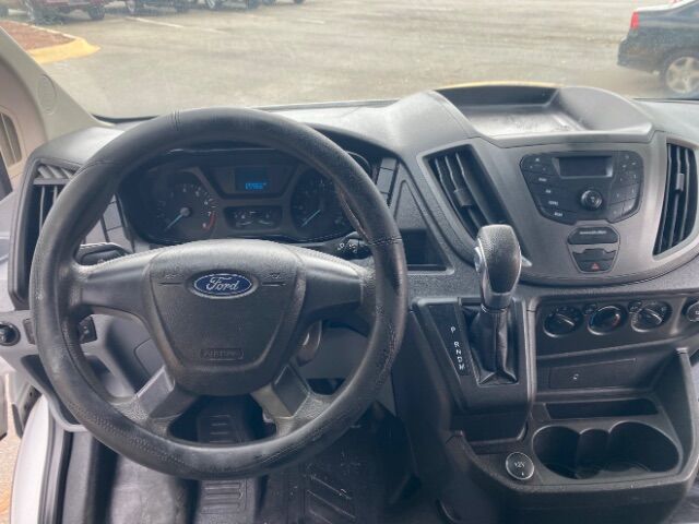2018 Ford Transit-150 w/RH Swing-Out Doors Low Roof 129.9 WB Charlotte NC