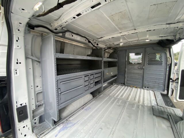 2018 Ford Transit-150 w/RH Swing-Out Doors Low Roof 129.9 WB Charlotte NC