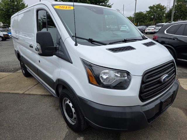 2018 Ford Transit-250 Low Roof 130.0 WB
