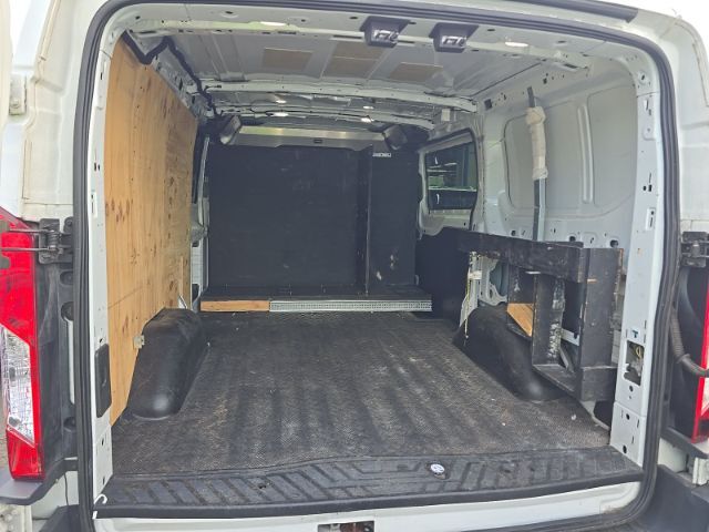 2018 Ford Transit-250 w/RH Sliding Door Low Roof 129.9 WB Charlotte NC