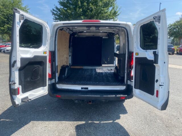 2018 Ford Transit-250 w/RH Sliding Door Low Roof 129.9 WB Charlotte NC