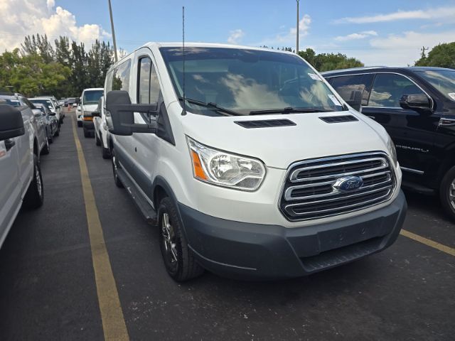 2018 Ford Transit-250 w/RH Sliding Door Low Roof 129.9 WB
