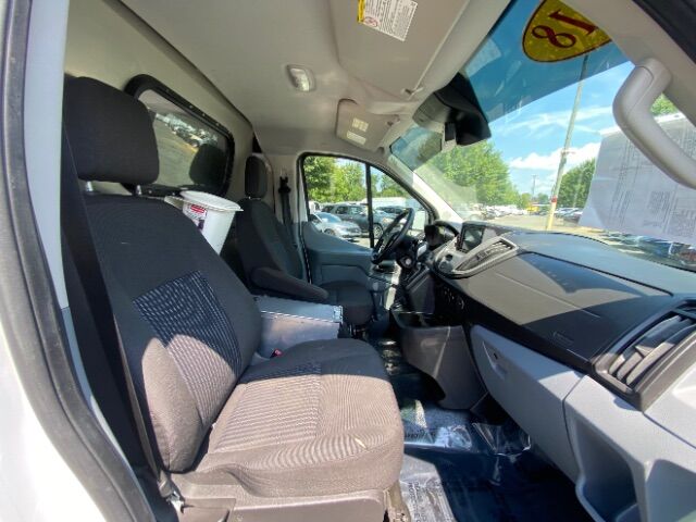 2018 Ford Transit-250 w/RH Sliding Door Low Roof 129.9 WB Charlotte NC
