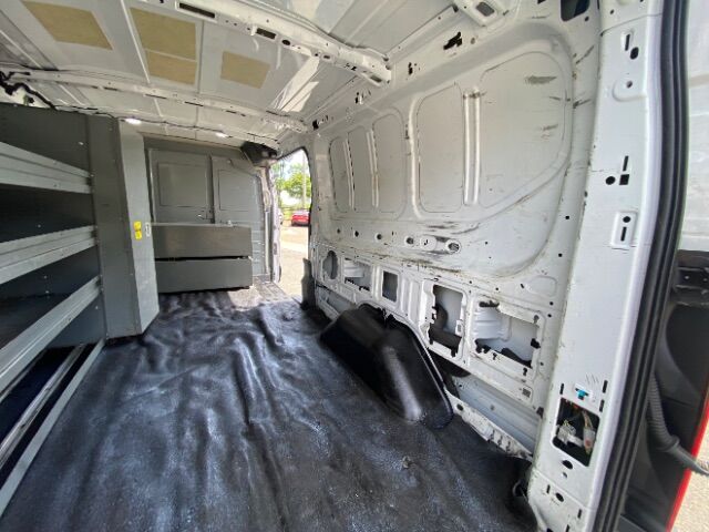 2018 Ford Transit-250 w/RH Sliding Door Low Roof 147.6  WB Charlotte NC