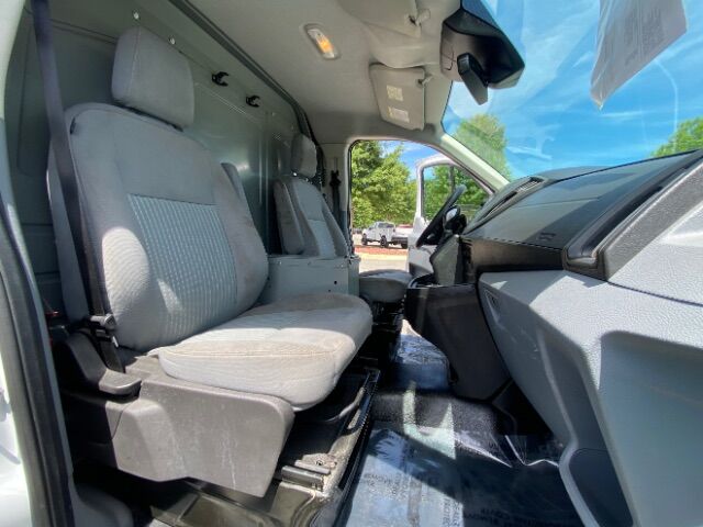 2018 Ford Transit-250 w/RH Sliding Door Low Roof 147.6  WB Charlotte NC