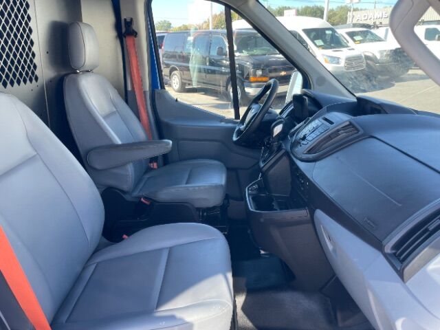 2018 Ford Transit-250 w/RH Sliding Door Medium Roof 147.6  WB Charlotte NC
