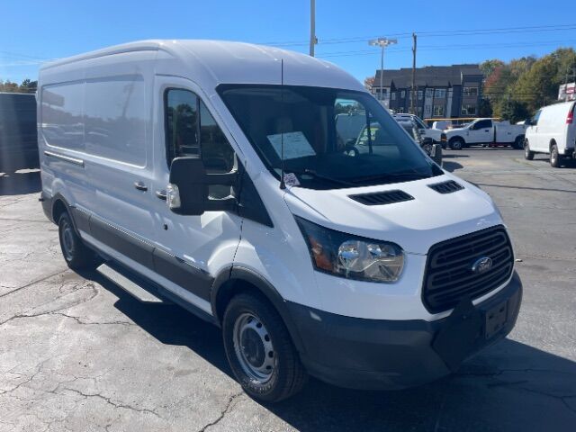 2018 Ford Transit-250 w/RH Sliding Door Medium Roof 147.6  WB
