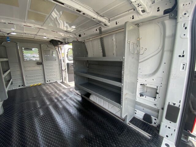 2018 Ford Transit-250 w/RH Swing-Out Doors Low Roof 147.6  WB Charlotte NC
