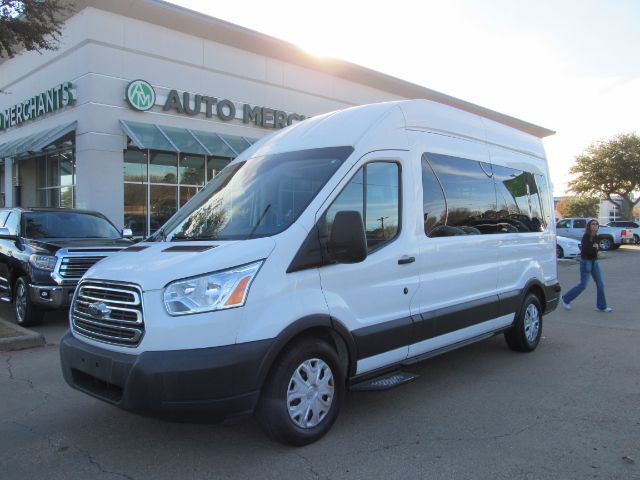 2018 Ford Transit 350 Wagon High Roof XL w/Sliding Pass. 148-in. WB Plano TX