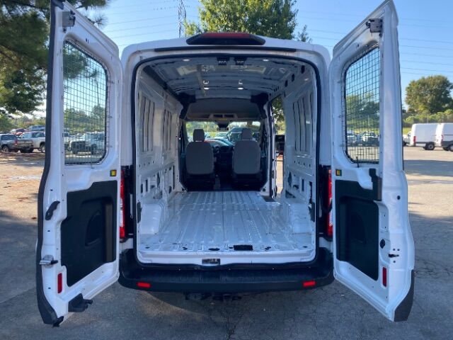 2018 Ford Transit-350 w/RH Sliding Door Medium Roof 147.6  WB Charlotte NC
