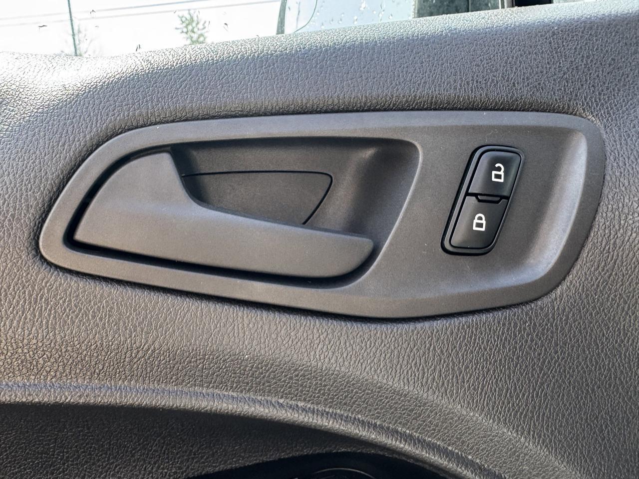 2018 Ford Transit Connect Van XL FWD | Dual Sliding Doors | Keyless Entry | Cloth Seats Redwater AB