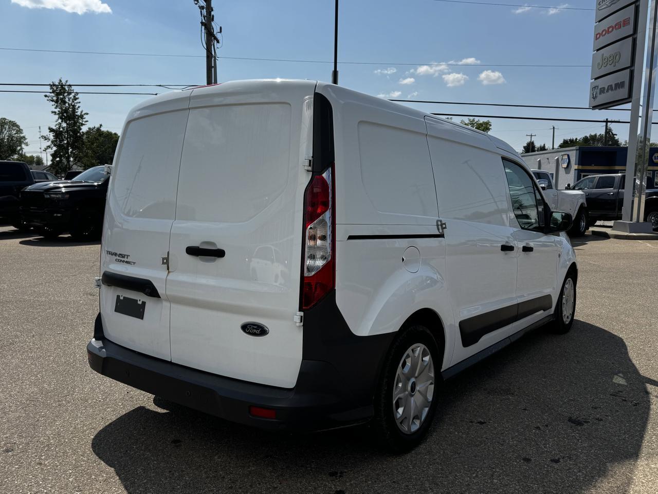 2018 Ford Transit Connect Van XL FWD | Dual Sliding Doors | Keyless Entry | Cloth Seats Redwater AB