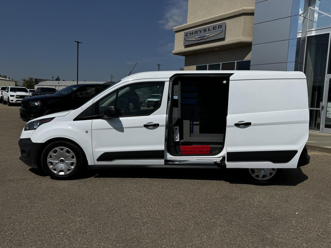 2018 Ford Transit Connect Van XL FWD | Dual Sliding Doors | Keyless Entry | Cloth Seats Redwater AB
