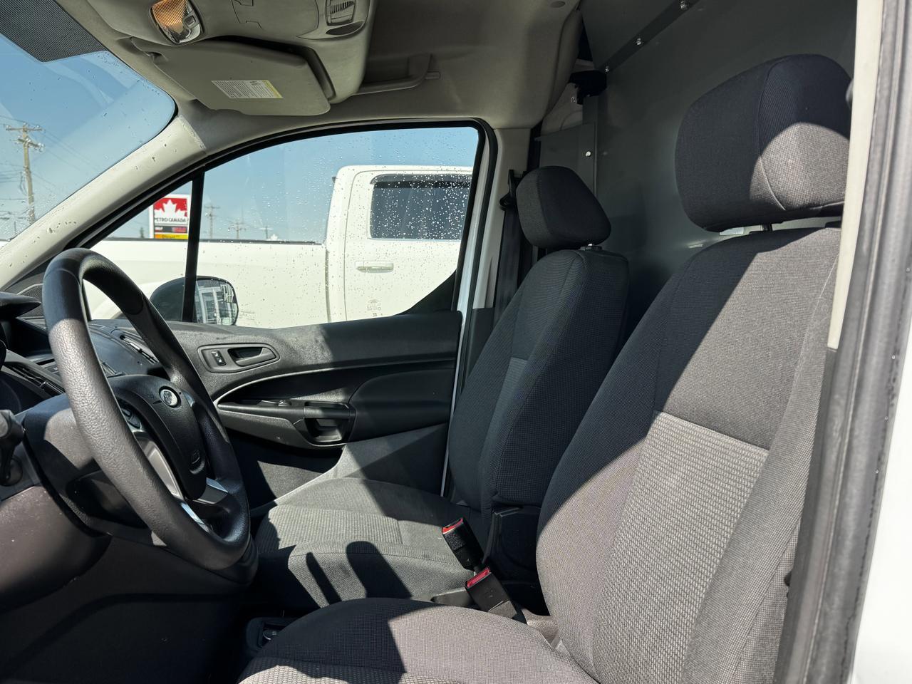 2018 Ford Transit Connect Van XL FWD | Dual Sliding Doors | Keyless Entry | Cloth Seats Redwater AB