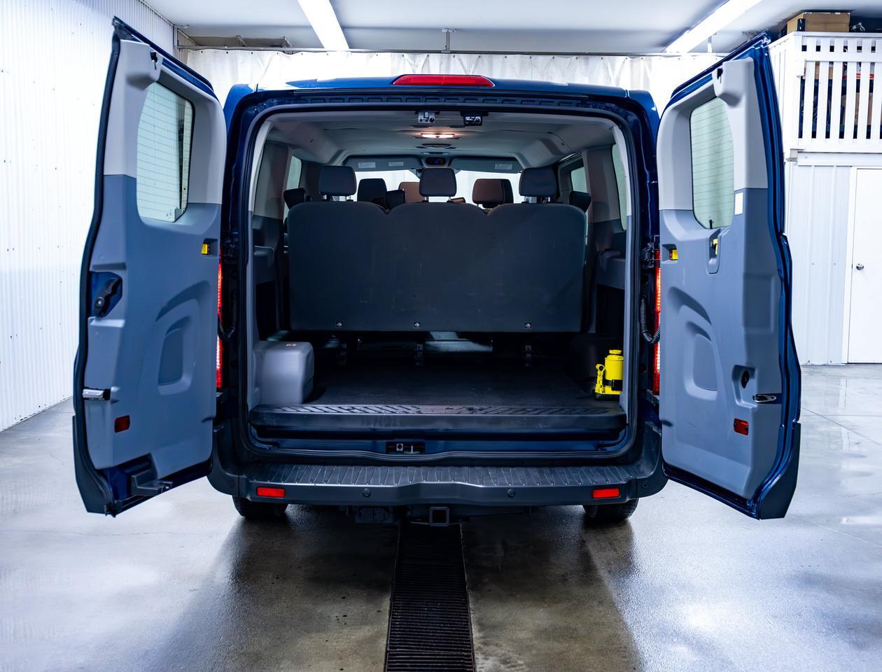 2018 Ford Transit Passenger Wagon T-150 LOW ROOF 8 PASS VAN LOAD Red Deer AB