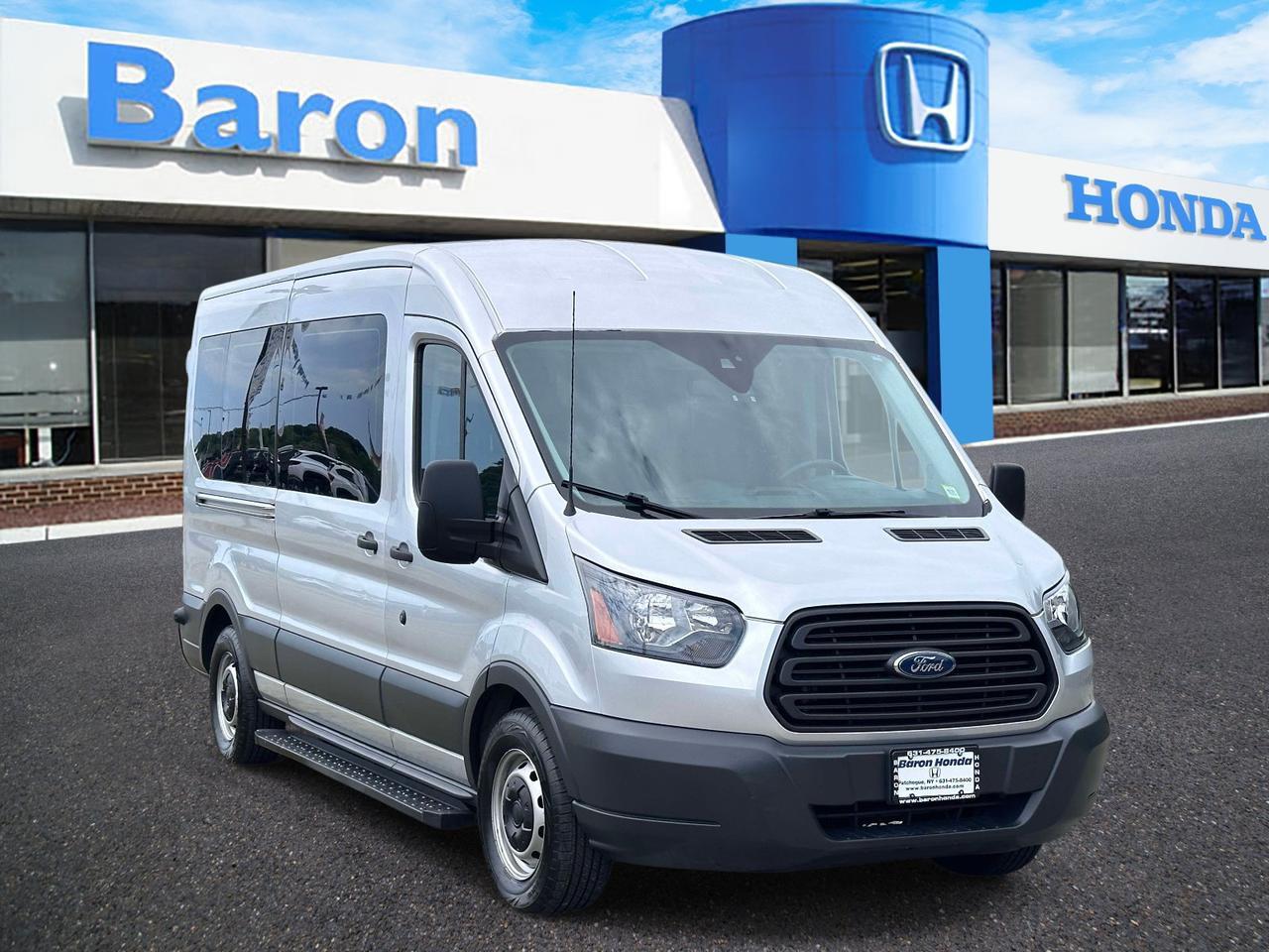 2018 Ford Transit Passenger Wagon XL