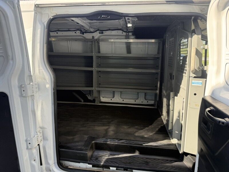 2018 Ford Transit T-150 Low Roof Cargo Van Collinsville OK