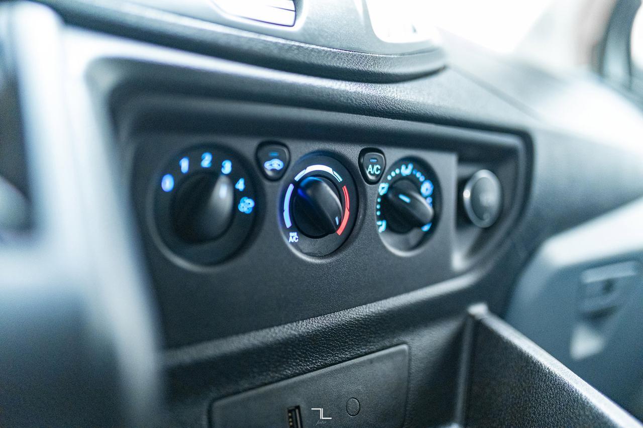 2018 Ford Transit T-150 XL 8 Passenger BCam Red Deer AB