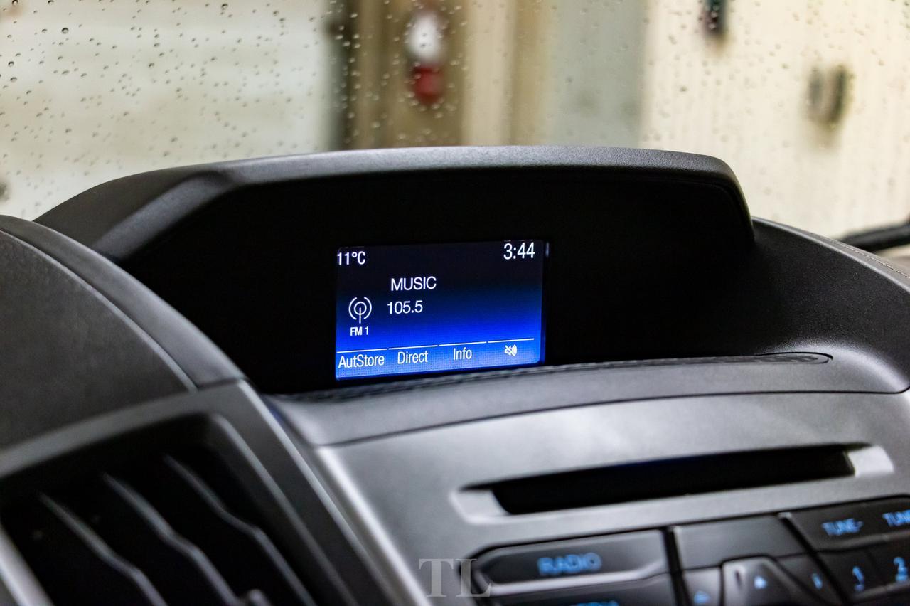 2018 Ford Transit T-150 XL Med Roof 8 Passenger BCam Red Deer AB