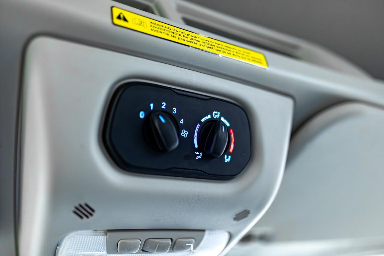 2018 Ford Transit T-150 XLT Med Roof 10 Passenger BCam Red Deer AB