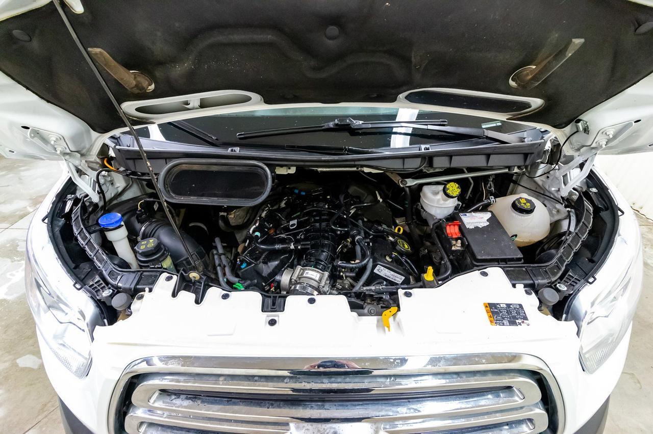 2018 Ford Transit T-150 XLT Med Roof 10 Passenger Red Deer AB