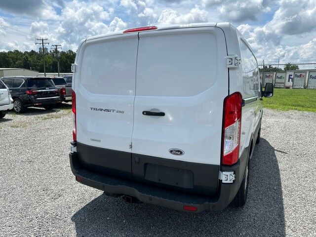2018 Ford Transit T-250 Cargo Van w/ Bulkhead & Tow Pkg Ashland VA