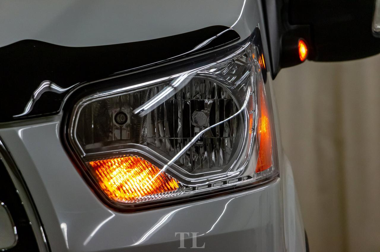 2018 Ford Transit T-350HD XLT 15 Passenger BCam Red Deer AB