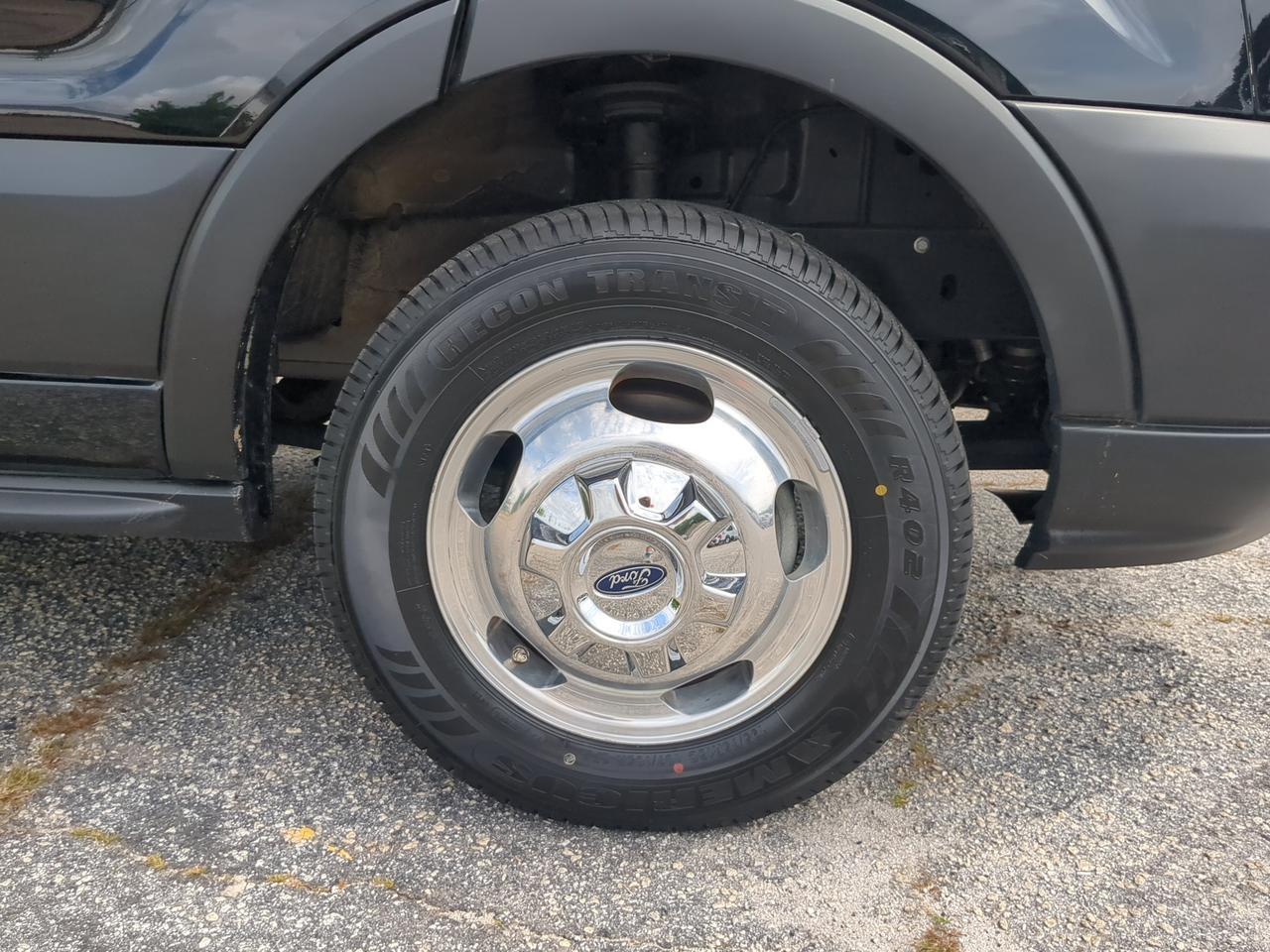 2018 Ford Transit Van Base w/Sliding Pass-Side Cargo Door & 10 Appleton WI