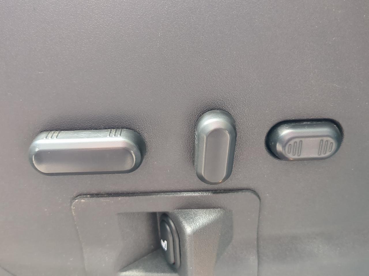 2018 Ford Transit Van Base w/Sliding Pass-Side Cargo Door & 10 Winder GA