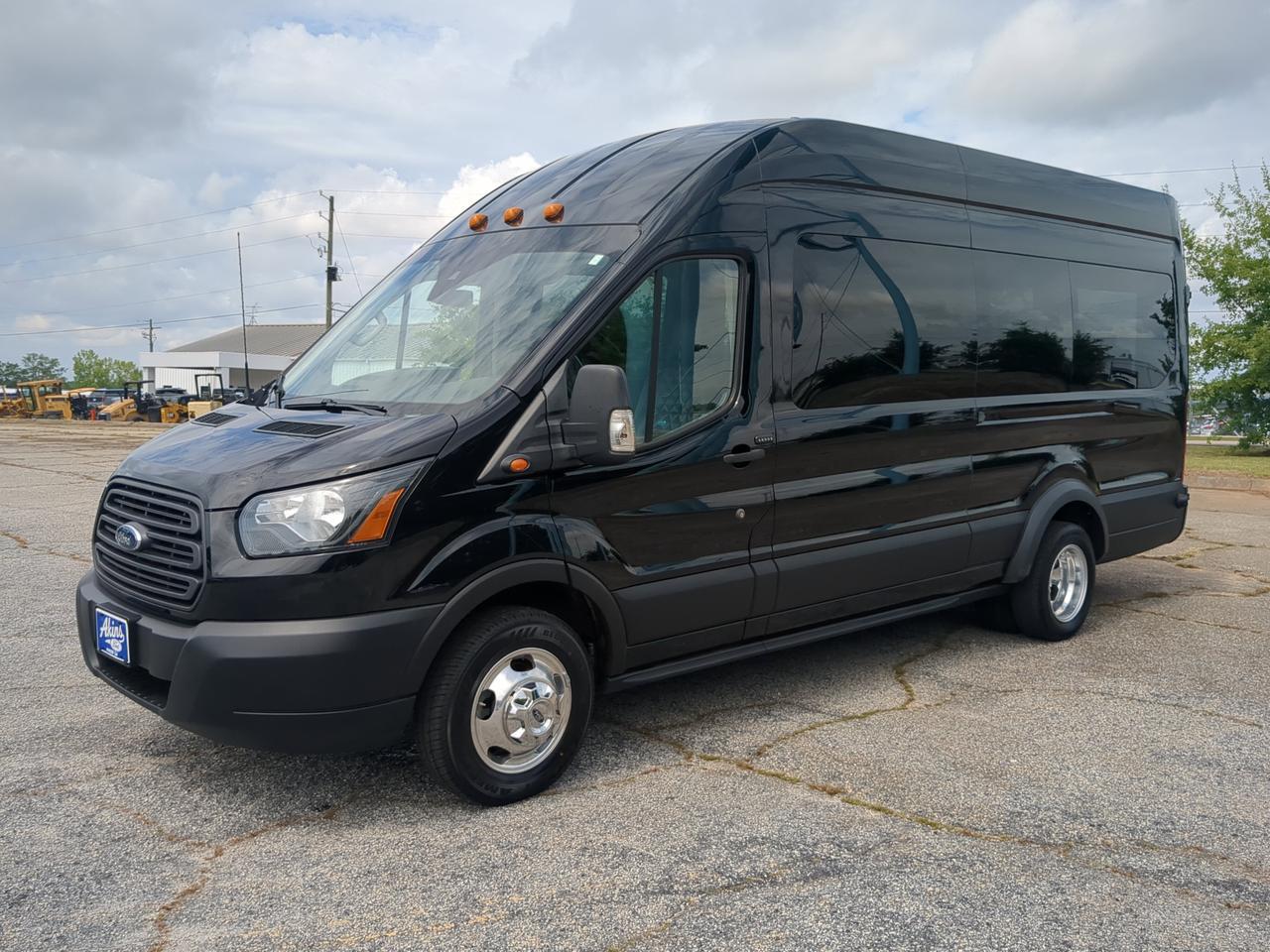 2018 Ford Transit Van Base w/Sliding Pass-Side Cargo Door & 10 Winder GA