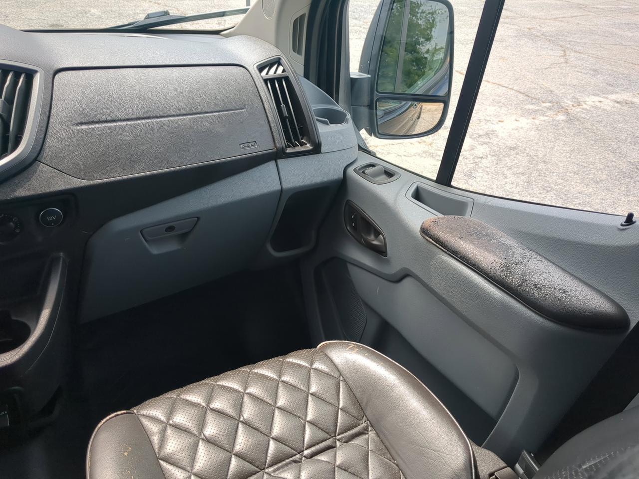 2018 Ford Transit Van Base w/Sliding Pass-Side Cargo Door & 10 Winder GA