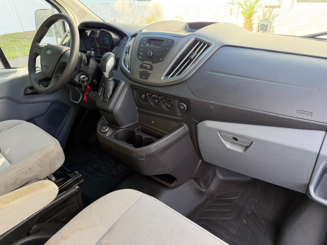 2018 Ford Transit Van T-150 148" Med Rf 8600 GVWR Sliding RH Dr Jacksonville FL