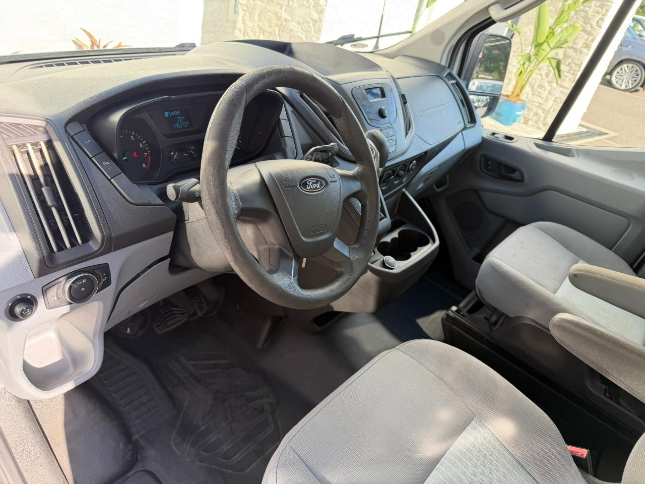2018 Ford Transit Van T-150 148" Med Rf 8600 GVWR Sliding RH Dr Jacksonville FL
