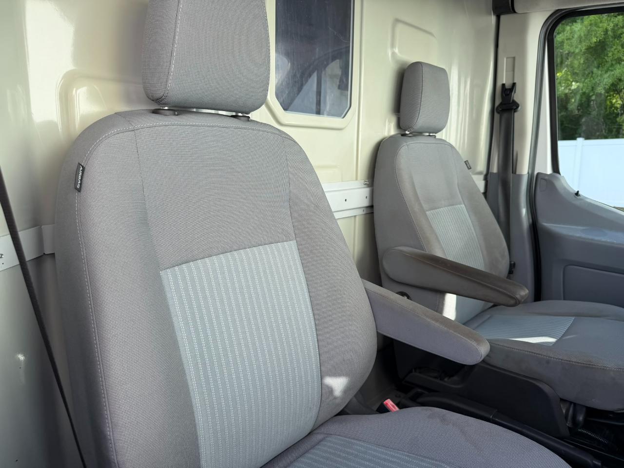 2018 Ford Transit Van T-150 148" Med Rf 8600 GVWR Sliding RH Dr Jacksonville FL
