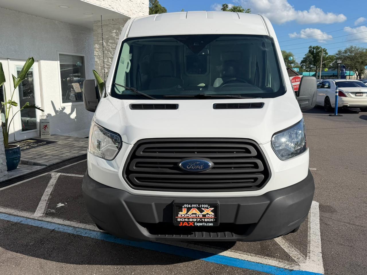 2018 Ford Transit Van T-150 148" Med Rf 8600 GVWR Sliding RH Dr Jacksonville FL