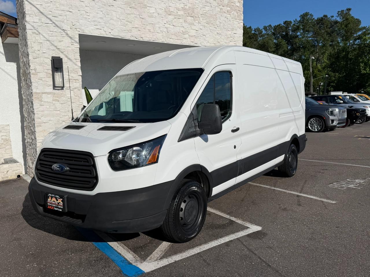 2018 Ford Transit Van T-150 148" Med Rf 8600 GVWR Sliding RH Dr