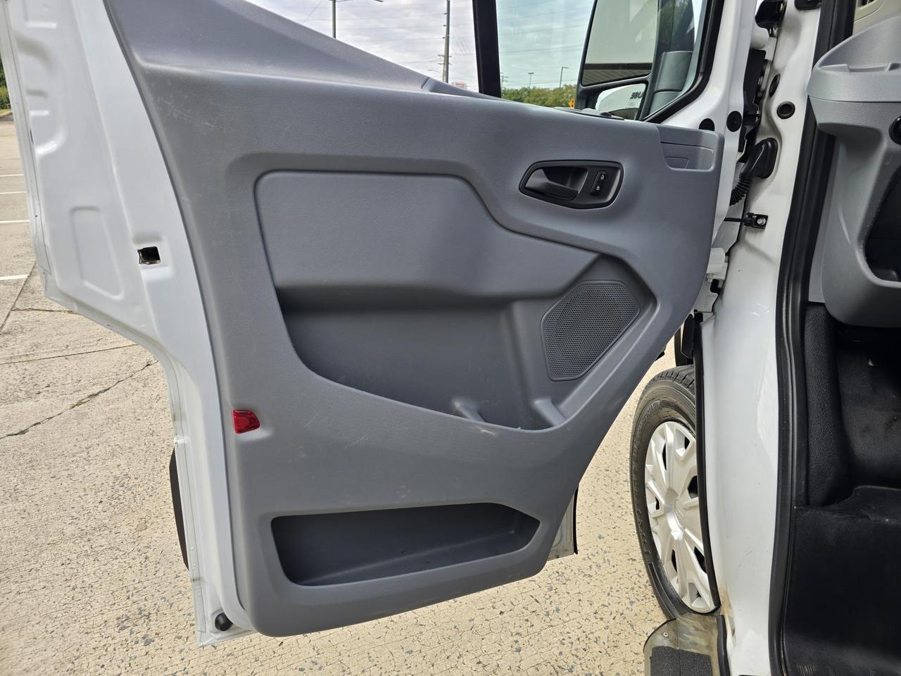 2018 Ford Transit Van T-250 Low-Roof 130WB W/Rear and Side Windows Concord NC