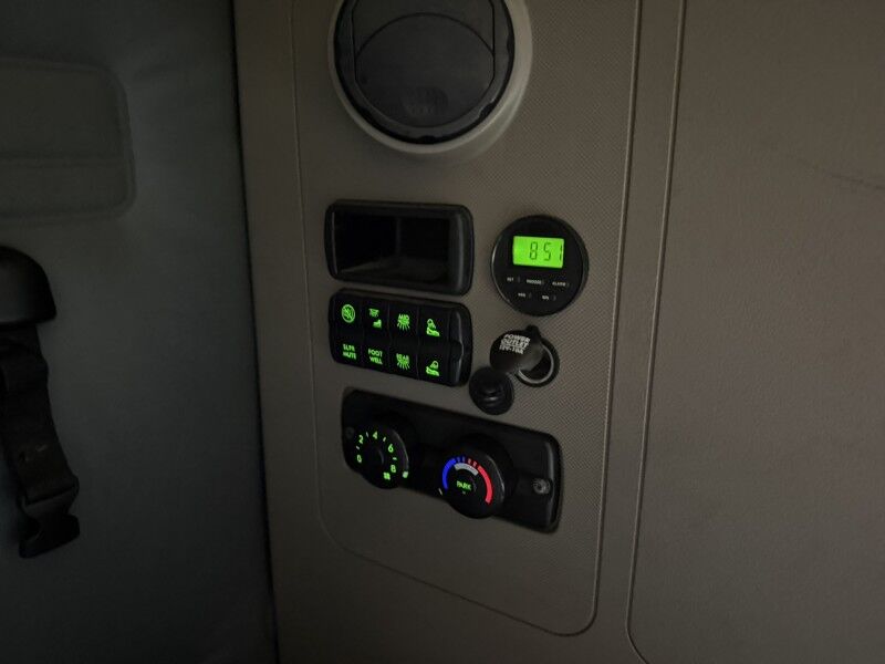 2018 Freightliner CASCADIA Semi Truck Collinsville OK