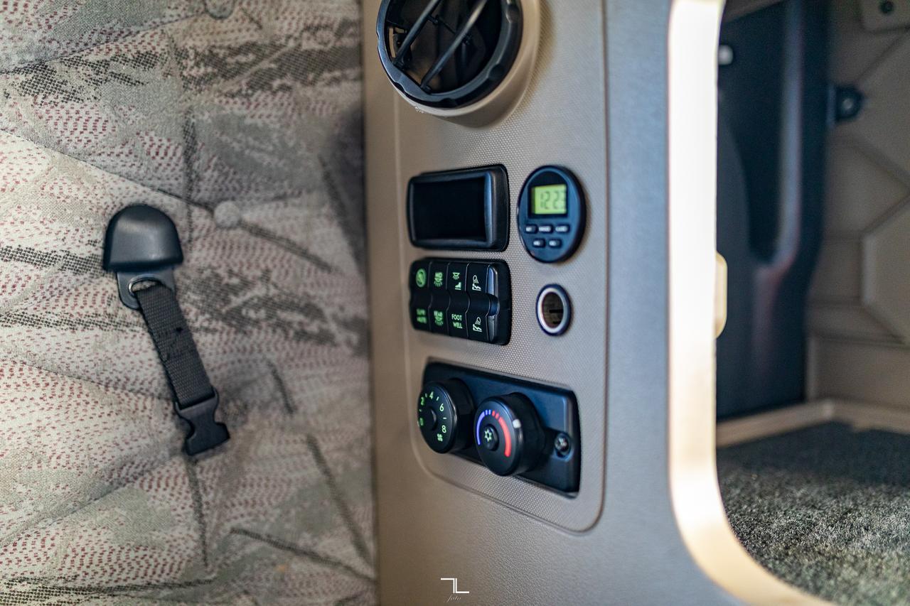 2018 Freightliner Cascadia Evolution 125 Tractor Sleeper Red Deer AB