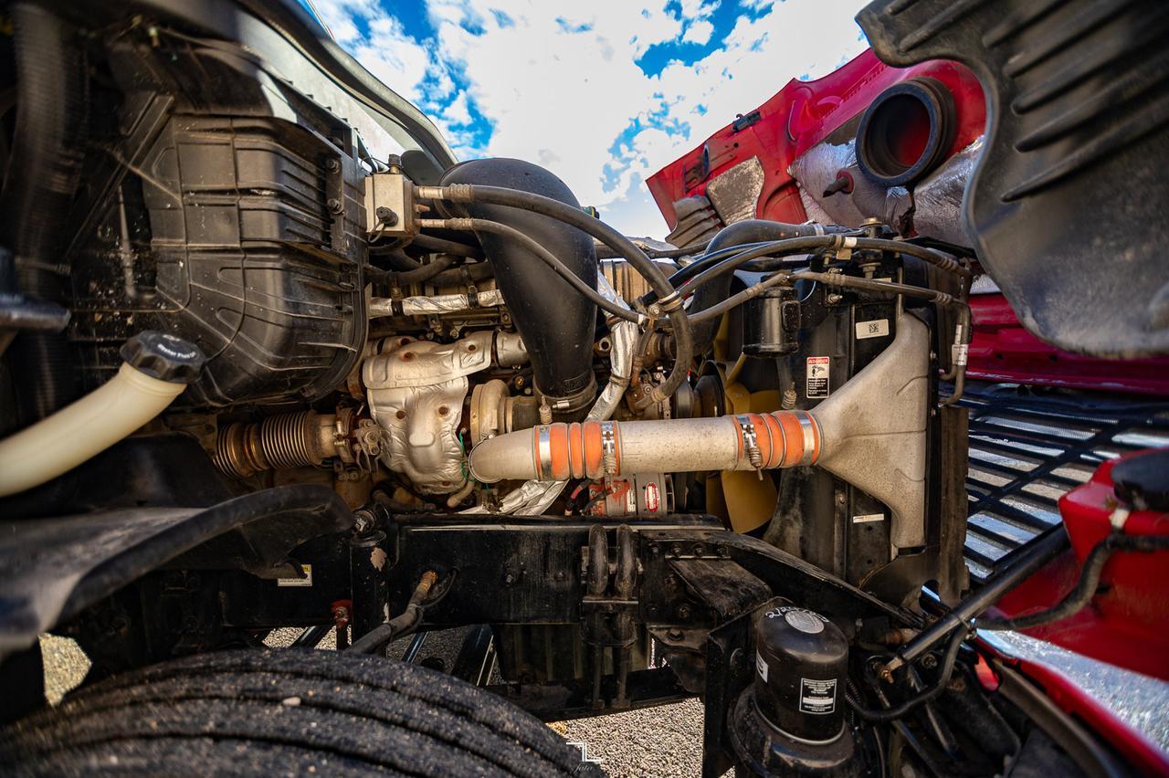 2018 Freightliner Cascadia Evolution 125 Tractor Sleeper Red Deer AB