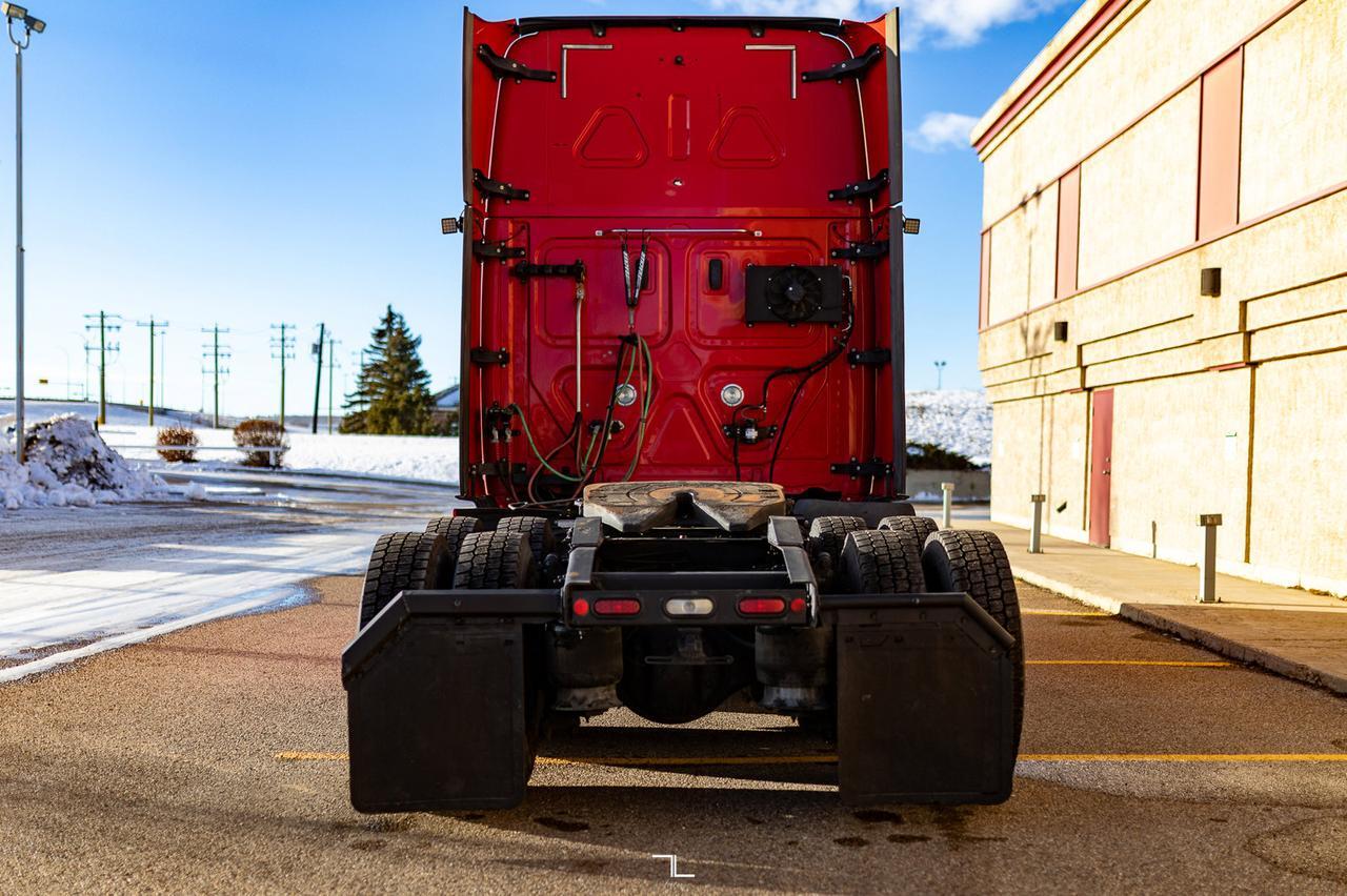 2018 Freightliner Cascadia Evolution 125 Tractor Sleeper Red Deer AB
