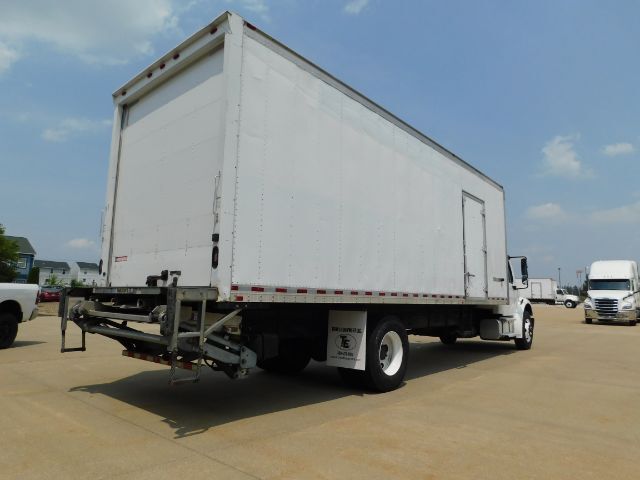 2018 Freightliner M2 106 . Seville OH
