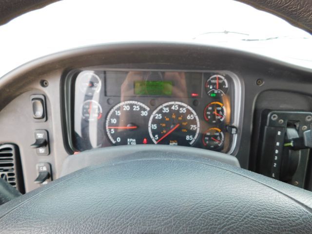2018 Freightliner M2 106 . Seville OH