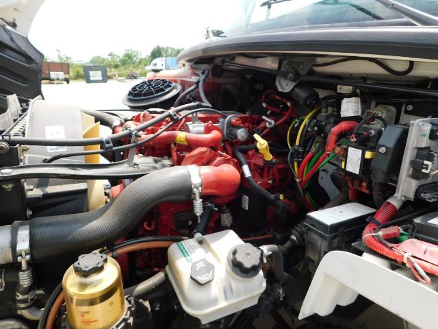 2018 Freightliner M2 106 . Seville OH