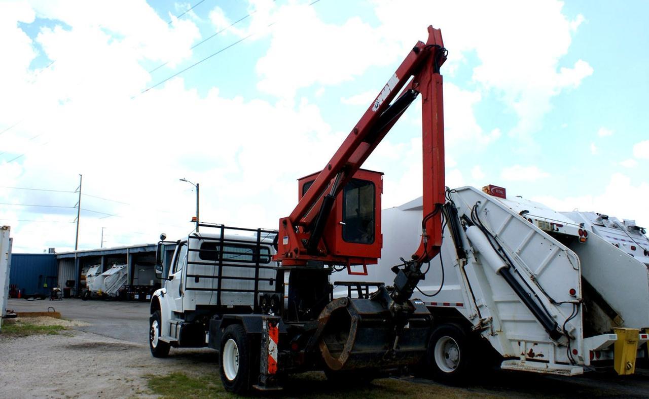 2018 Freightliner M2 106 Pac-Mac SKB20H Grapple Truck Tampa FL