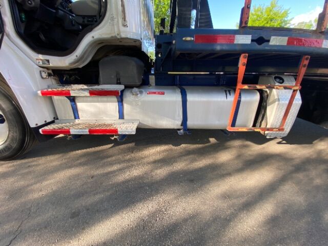 2018 Freightliner M2 106  rollback M2 106 Charlotte NC