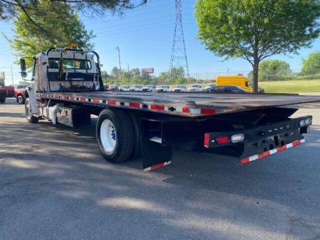 2018 Freightliner M2 106  rollback M2 106