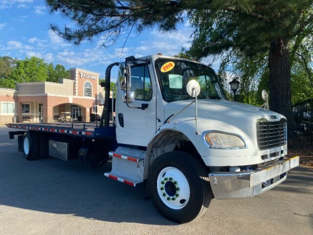 2018 Freightliner M2 106  rollback M2 106 Charlotte NC