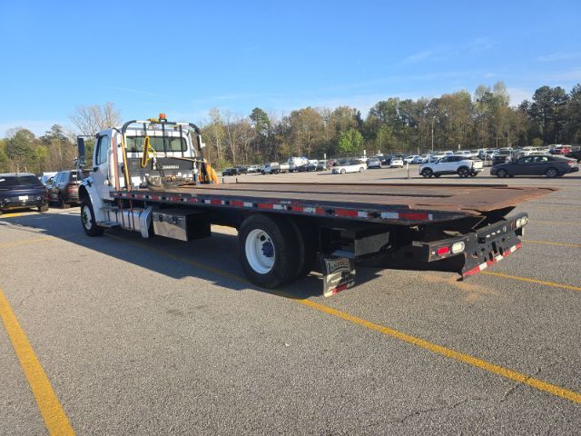 2018 Freightliner M2 106  rollback M2 106