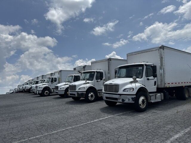 2018 Freightliner M2 18 ft Box Truck